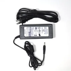 24v-led-strip-lights-led-power-adapter-96w-plug-in-ready-power-adapters-lumilum-913763_677x677